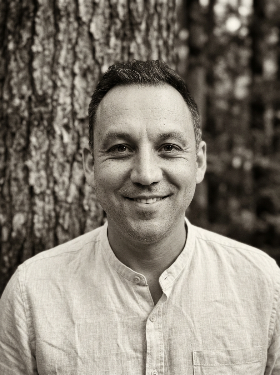 Michel — Drums · Percussion